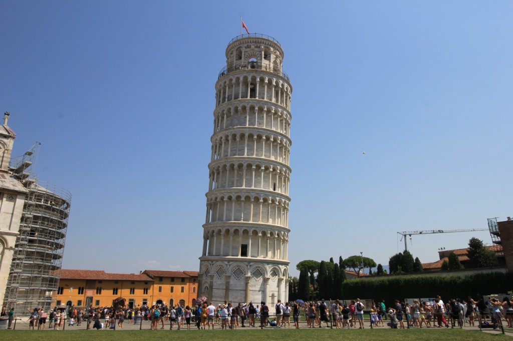leaning tower of pisa 1